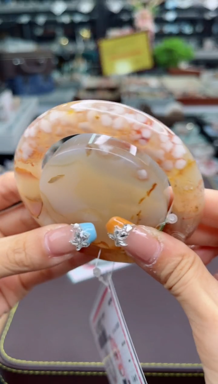 【闪购商品】石英质玉手镯未镶嵌58圈口（赠品镯心）6507827