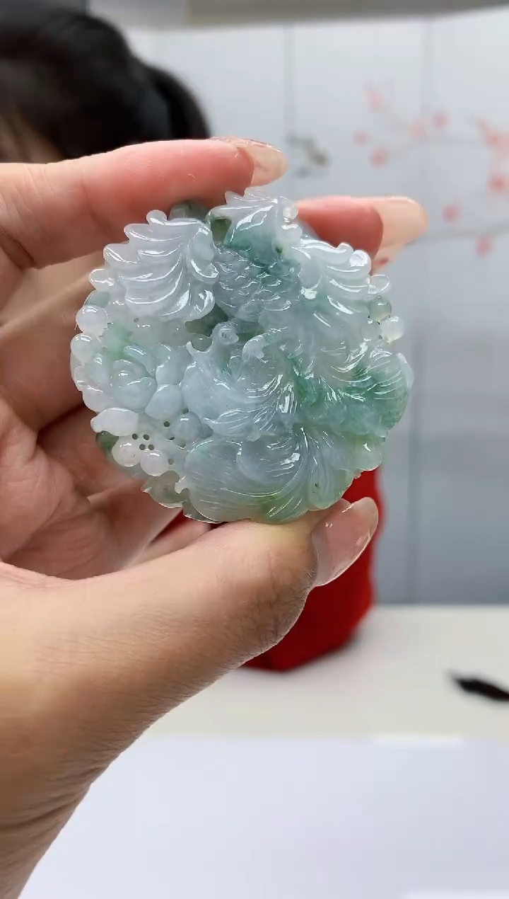 【闪购商品】定制翡翠未镶嵌4902MM-毛货挂件125