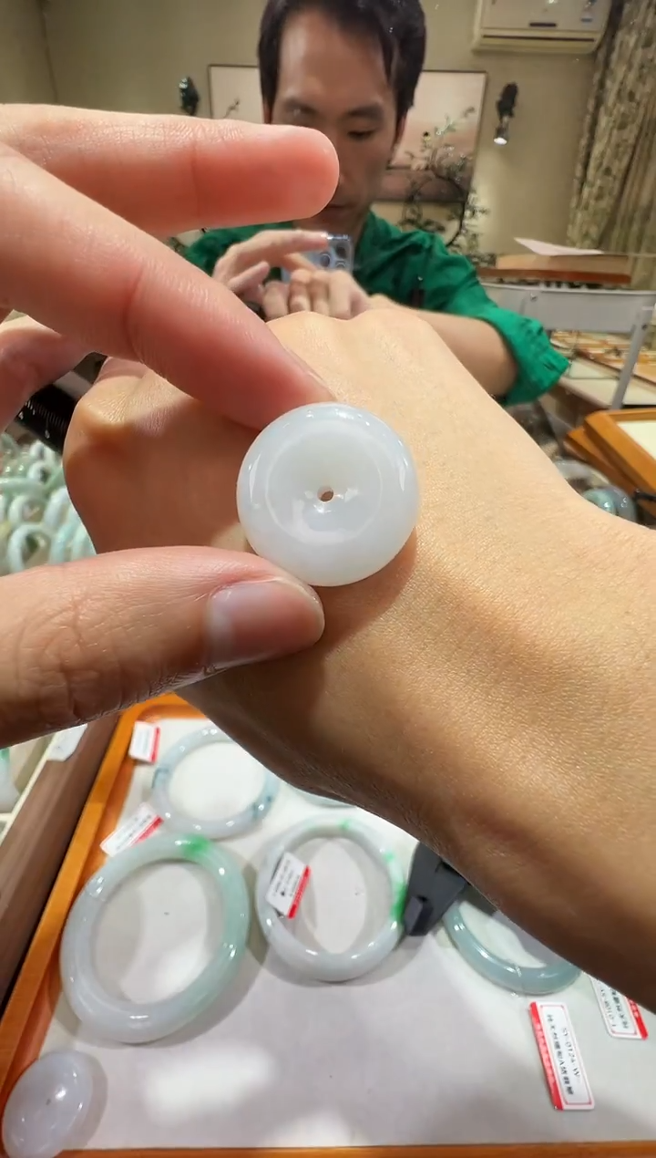 颈饰未镶嵌翡翠-纯天然缅甸A货翡翠起胶平安扣吊坠-