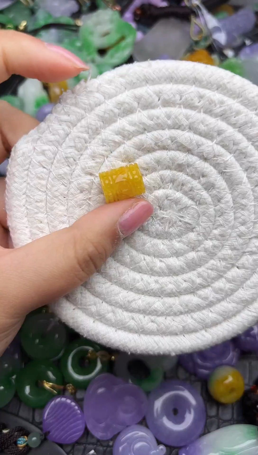 颈饰未镶嵌翡翠缅甸翡翠吊坠