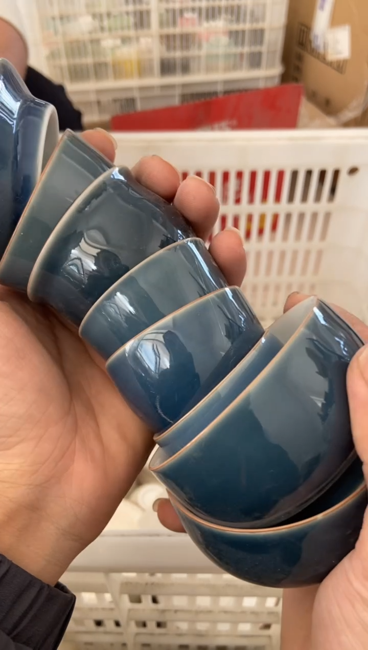 杯子瓷无运费险有瑕疵的摄影的产品有使用过的痕迹有点脏介意勿拍