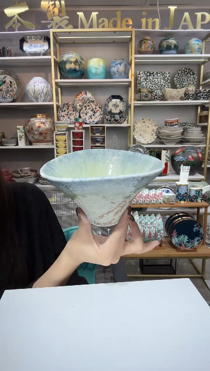 陶瓷濑户烧烧14厘米斗笠碗一只