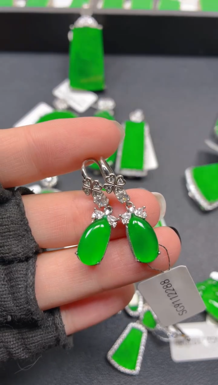 银S925镶嵌翡翠耳饰い****ゝ000