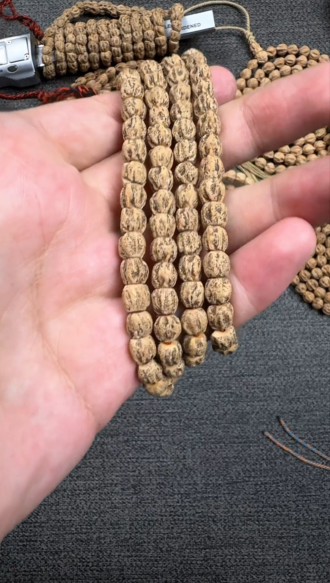 手串柏香籽/百香籽直切尸陀林