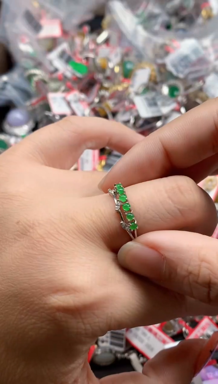 银S925镶嵌戒指翡翠天然A货缅甸翡翠