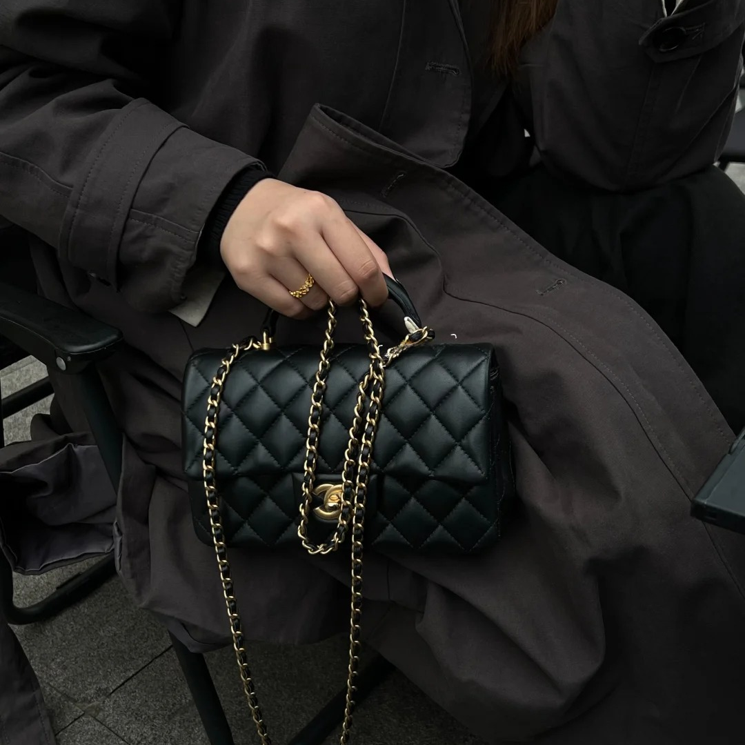 99新 Chanel/香奈儿 小花JerryCF 口盖包 手柄大Mini 芯片开 