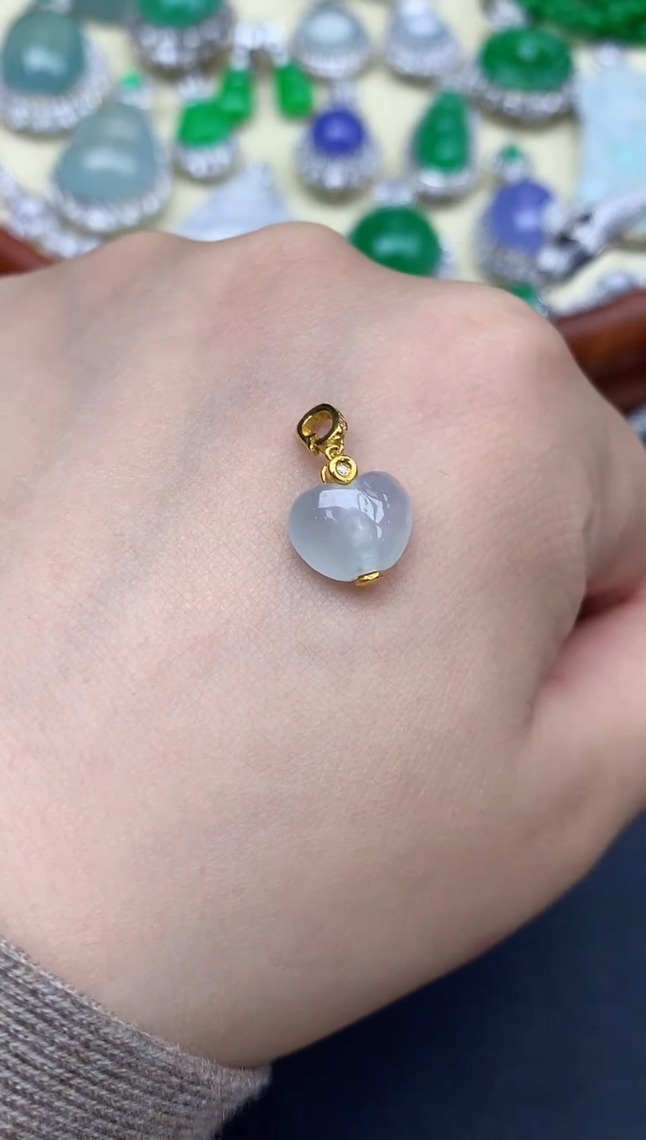 颈饰18K金镶嵌翡翠154-中国好珍宝