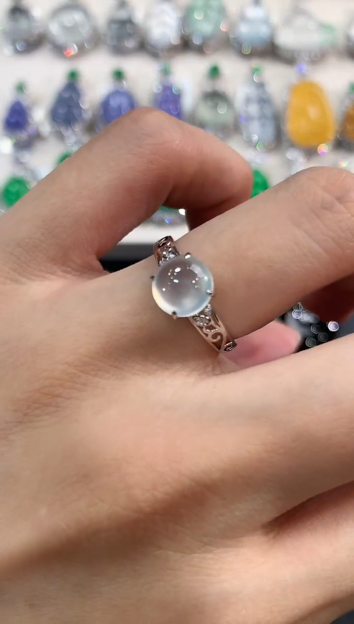 翡翠戒指18K金镶嵌q1      