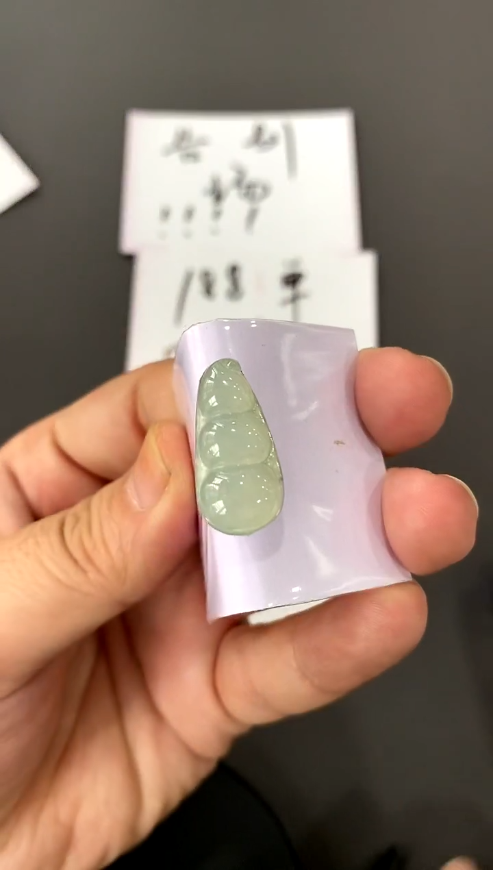 【闪购商品】定制翡翠18K金镶嵌豆子