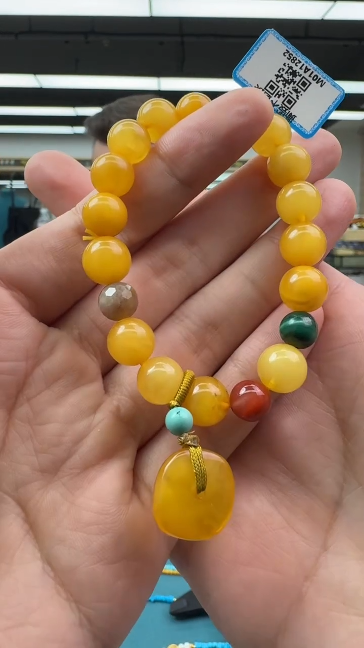 【闪购商品】琥珀手串未镶嵌609秒拍号