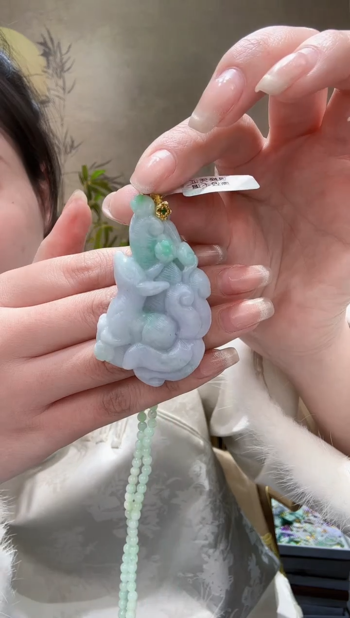 【闪购商品】翡翠颈饰未镶嵌吊坠