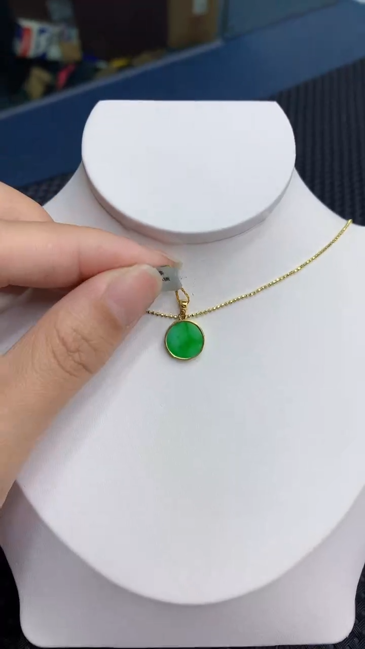 【闪购商品】翡翠颈饰18K金镶嵌            8