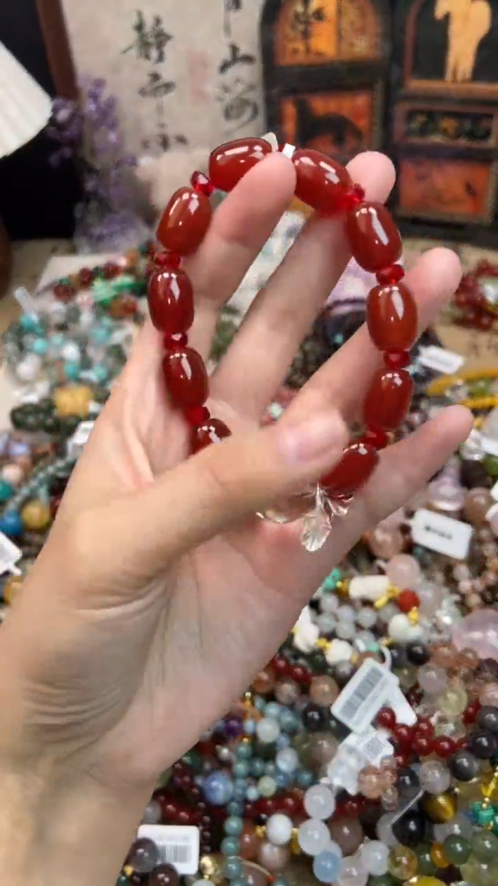 未镶嵌玛瑙手饰374