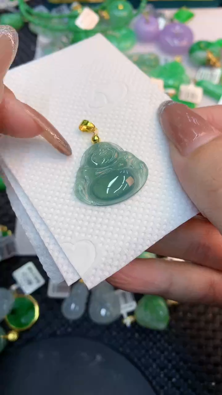 颈饰未镶嵌翡翠1