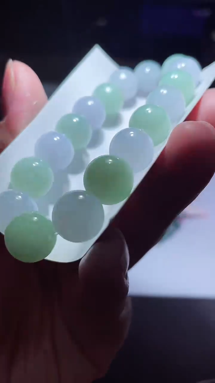 【闪购商品】定制翡翠未镶嵌翡翠 多样性发其一