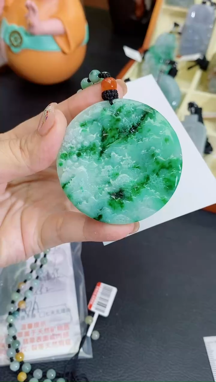 颈饰未镶嵌翡翠缅甸天然翡翠
