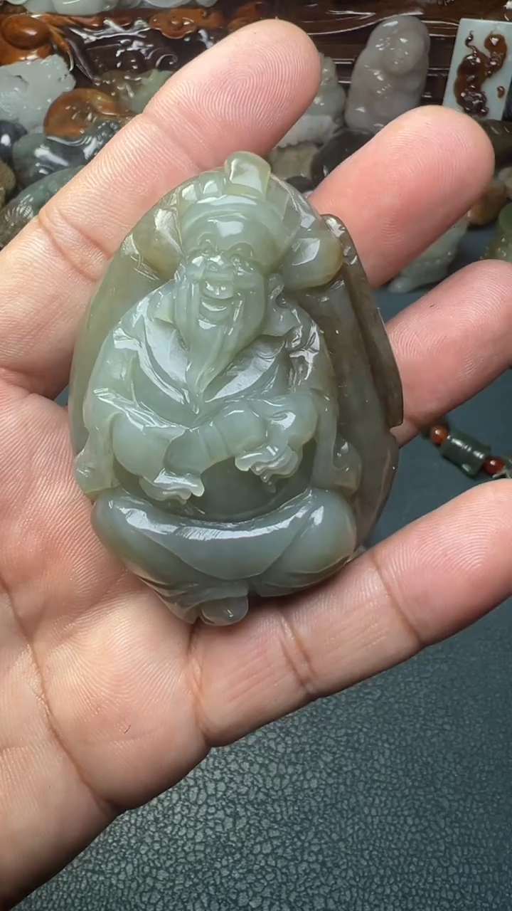 未镶嵌和田玉把件-