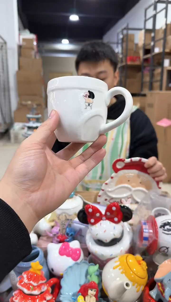 瓷片小新超人内内水杯