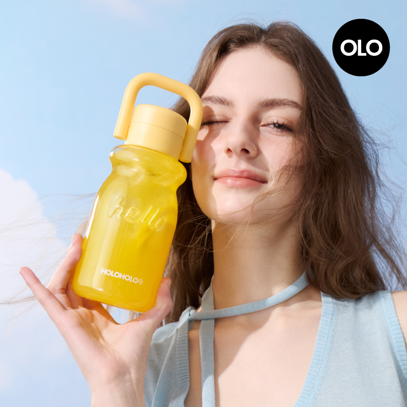 HOLOHOLO630ML高颜值学生便携塑料tritan可爱大容量带吸管水杯