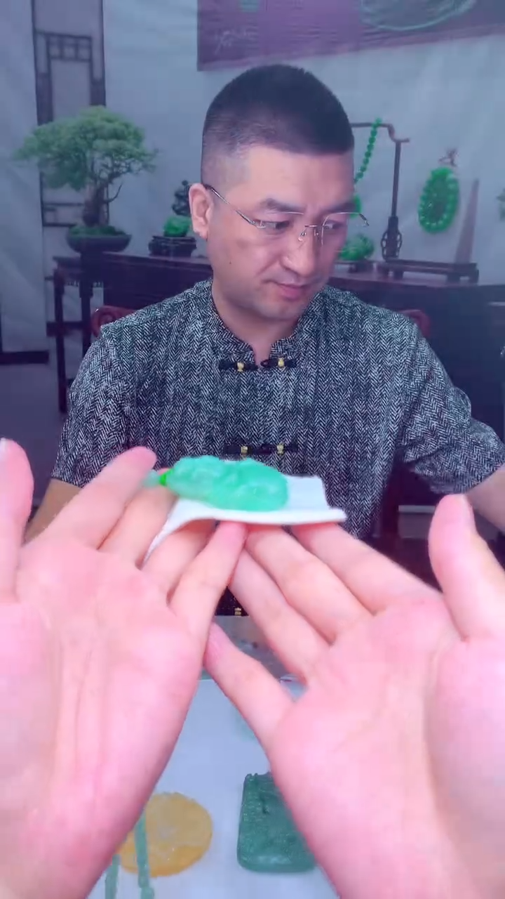 定制翡翠未镶嵌定制翡翠（拍一发一）