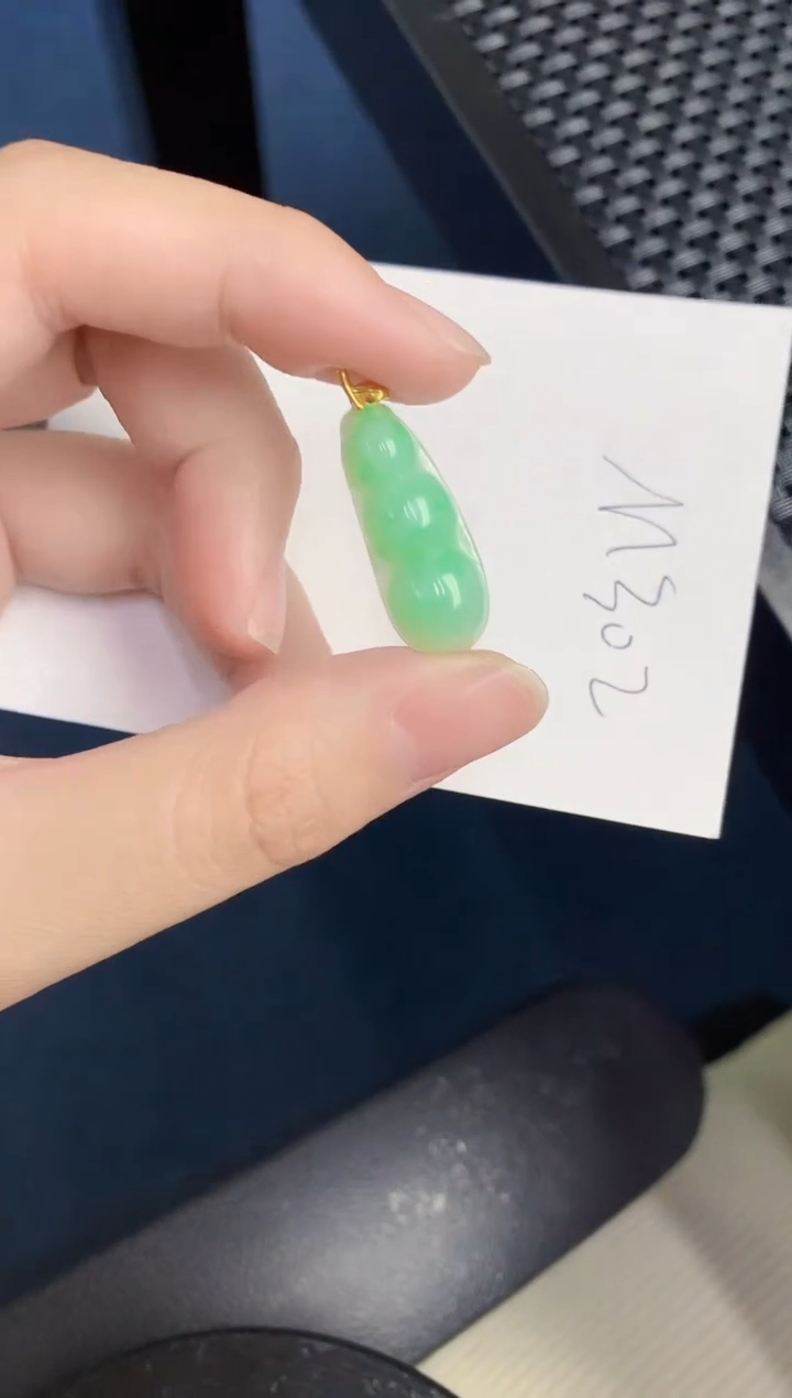 【闪购商品】翡翠颈饰18K金镶嵌0000000000