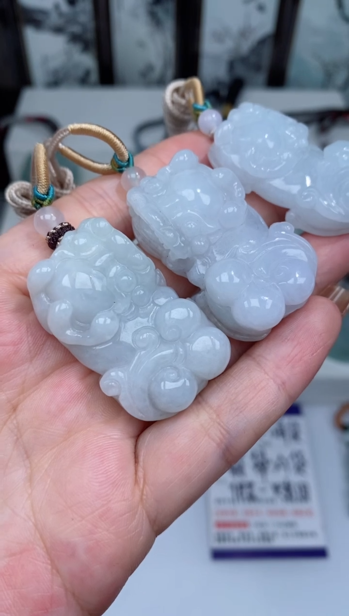 【闪购商品】翡翠颈饰未镶嵌吊坠年终清货多样性发一件