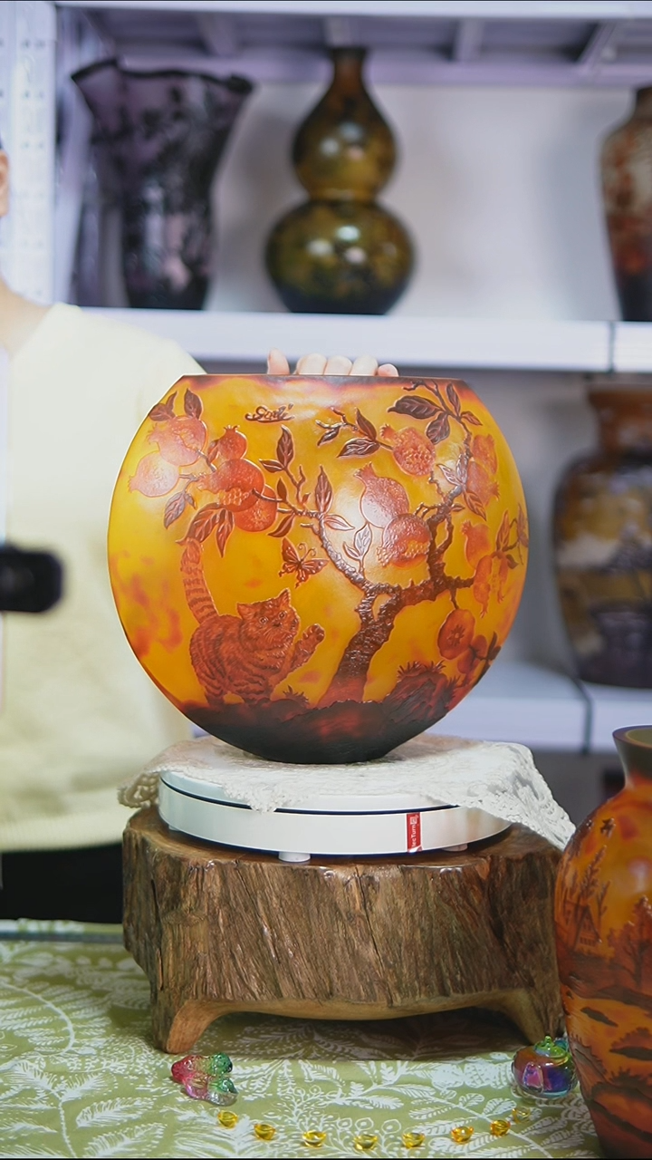 琉璃【5】鸡油黄格雷扁瓶