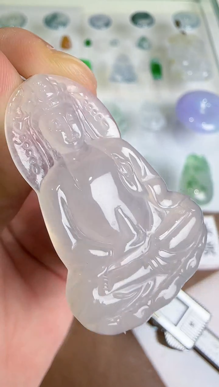 【闪购商品】翡翠吊坠(不含链)未镶嵌   