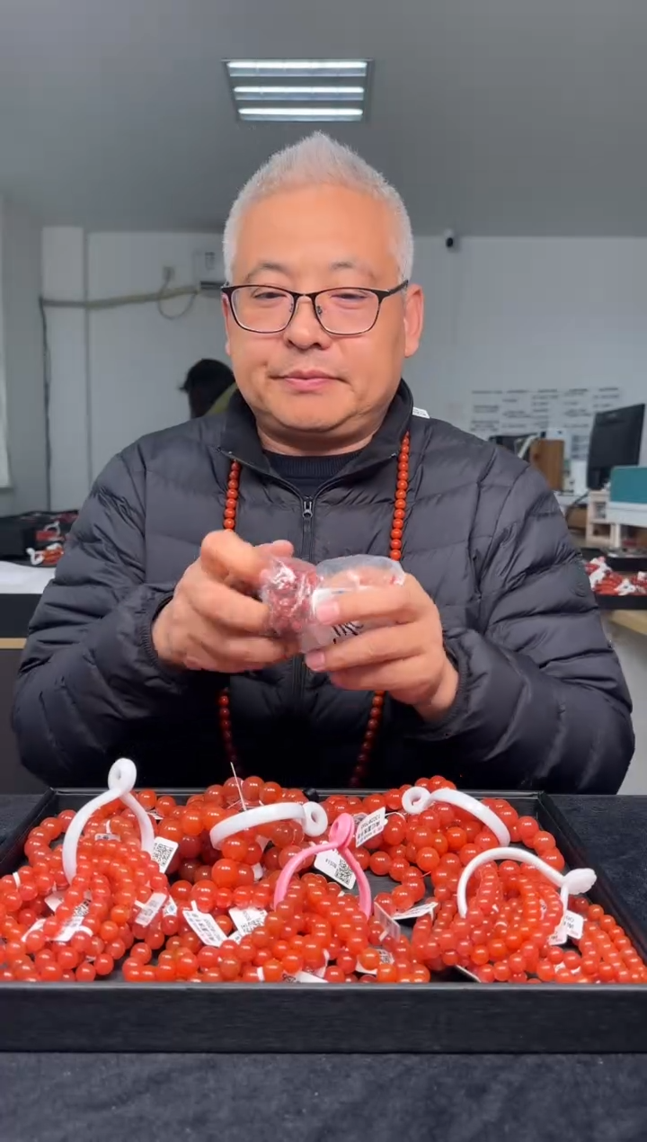 【闪购商品】水晶手串未镶嵌多样性发一件