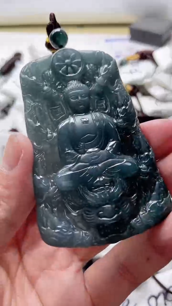 【闪购商品】翡翠颈饰未镶嵌8888888888888