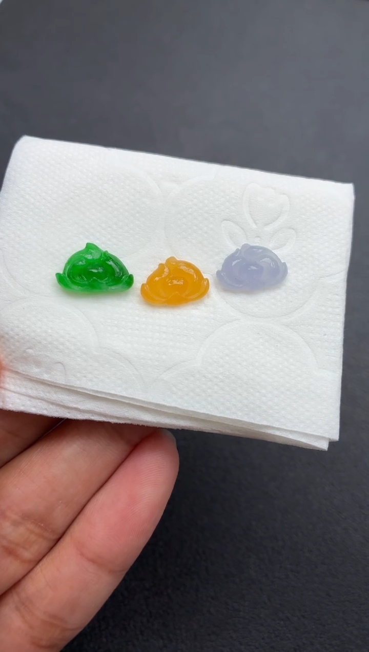 未镶嵌定制翡翠翡翠