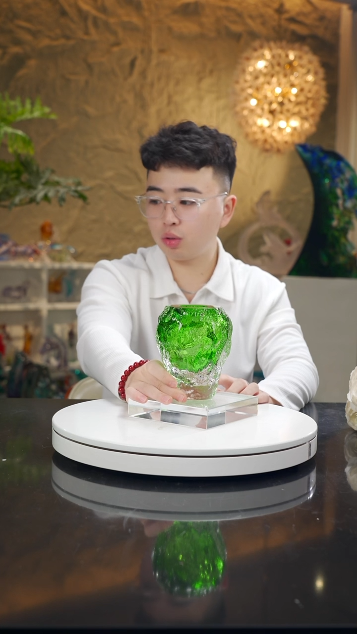 手工艺品琉璃祖母绿冰川纹香薰瓶