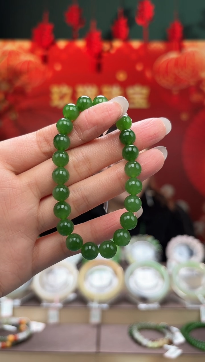 【闪购商品】和田玉手串未镶嵌卡8碧玉手串