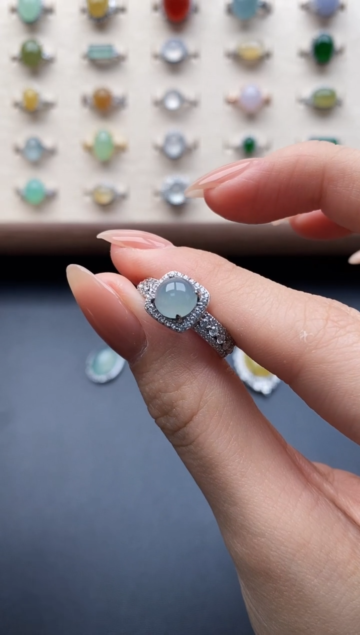 银S925镶嵌戒指翡翠一物一证一礼盒