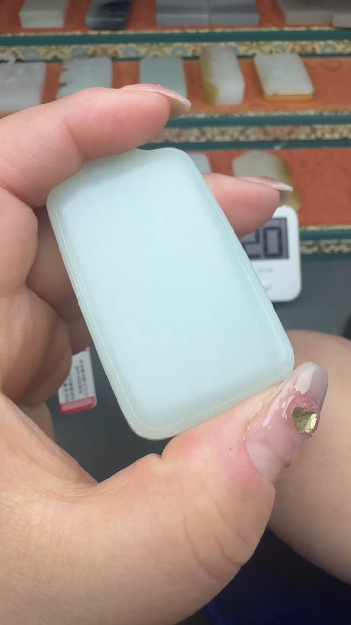 【闪购商品】和田玉颈饰未镶嵌姗姗