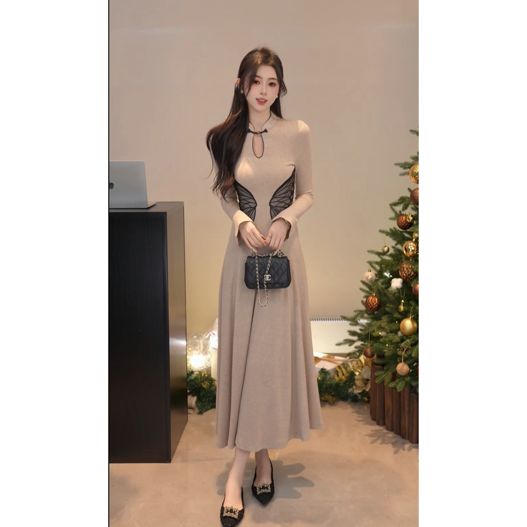 YUANLIANSU/圆脸酥【咕噜软糕】新中式盘扣镂空拼接针织连衣裙女