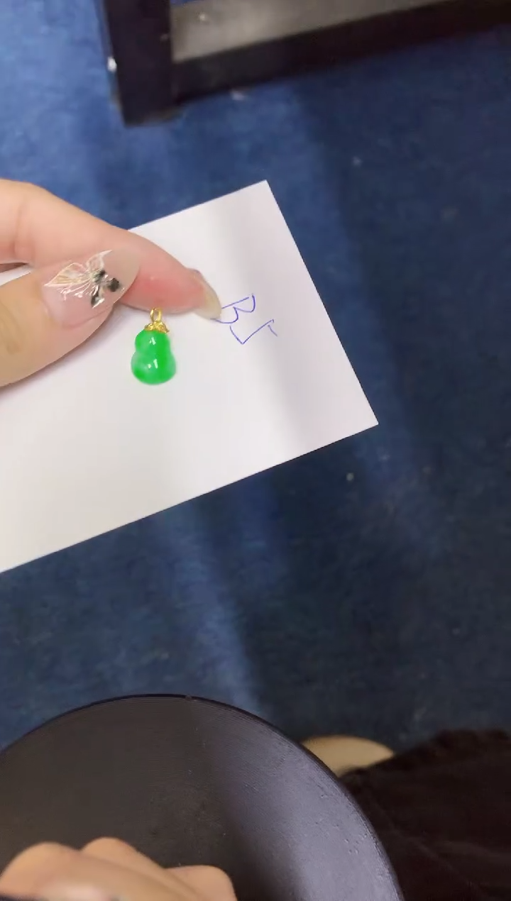 【闪购商品】翡翠颈饰18K金镶嵌0000000000