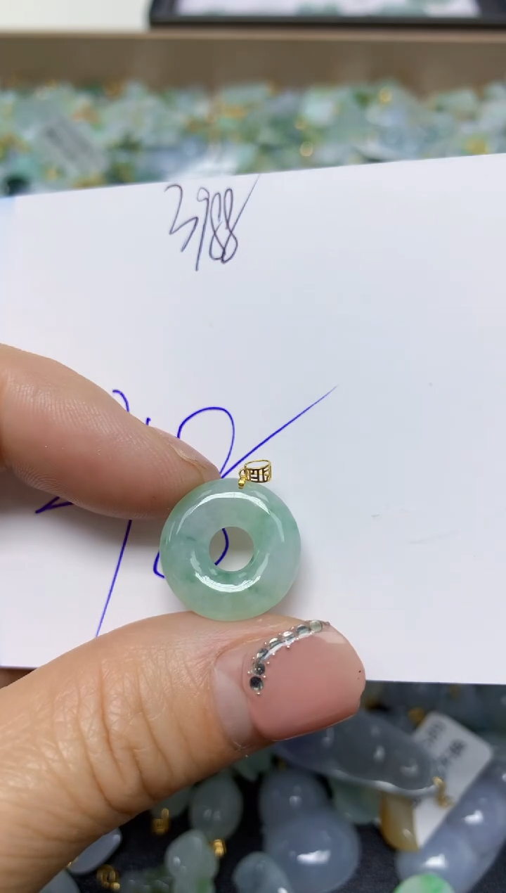 【闪购商品】翡翠挂件18K金镶嵌 天然翡翠A货