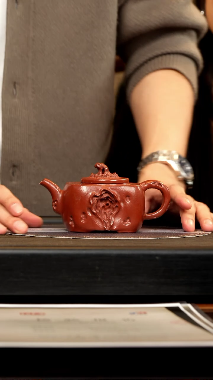 【闪购商品】紫砂茶壶HT 朱泥 石趣 · 方钟  