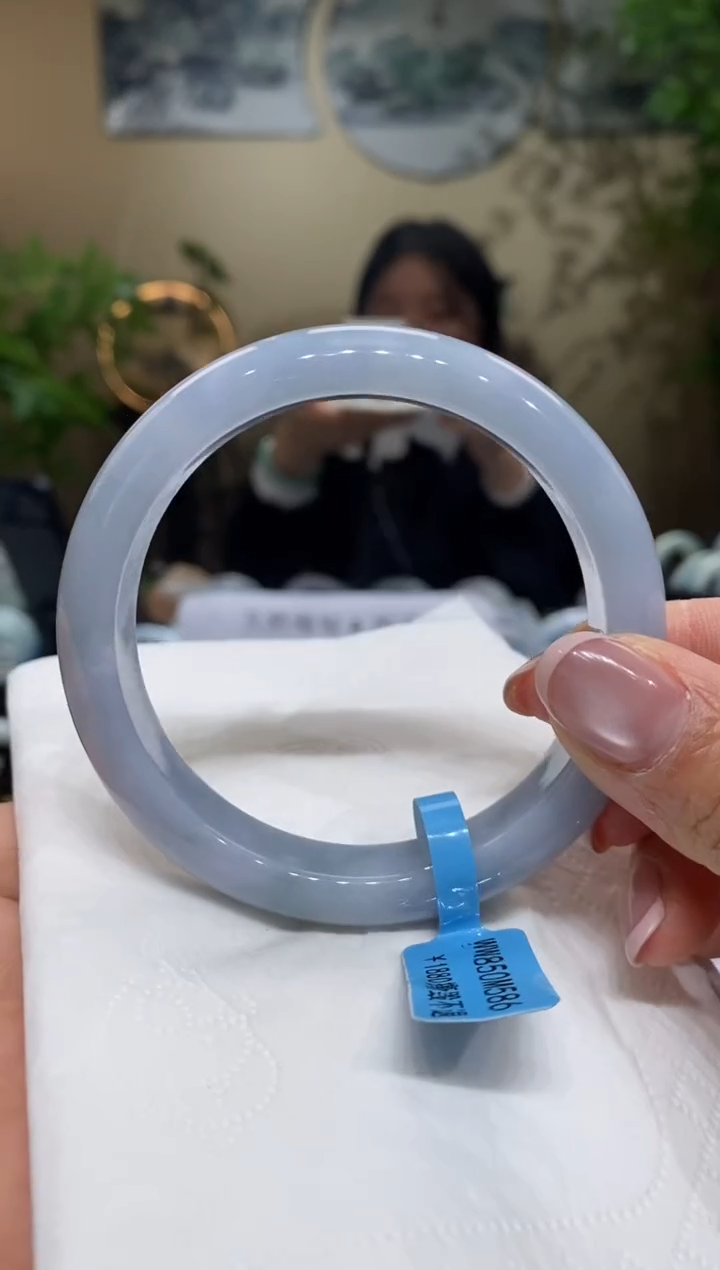 【闪购商品】翡翠手镯未镶嵌翡翠