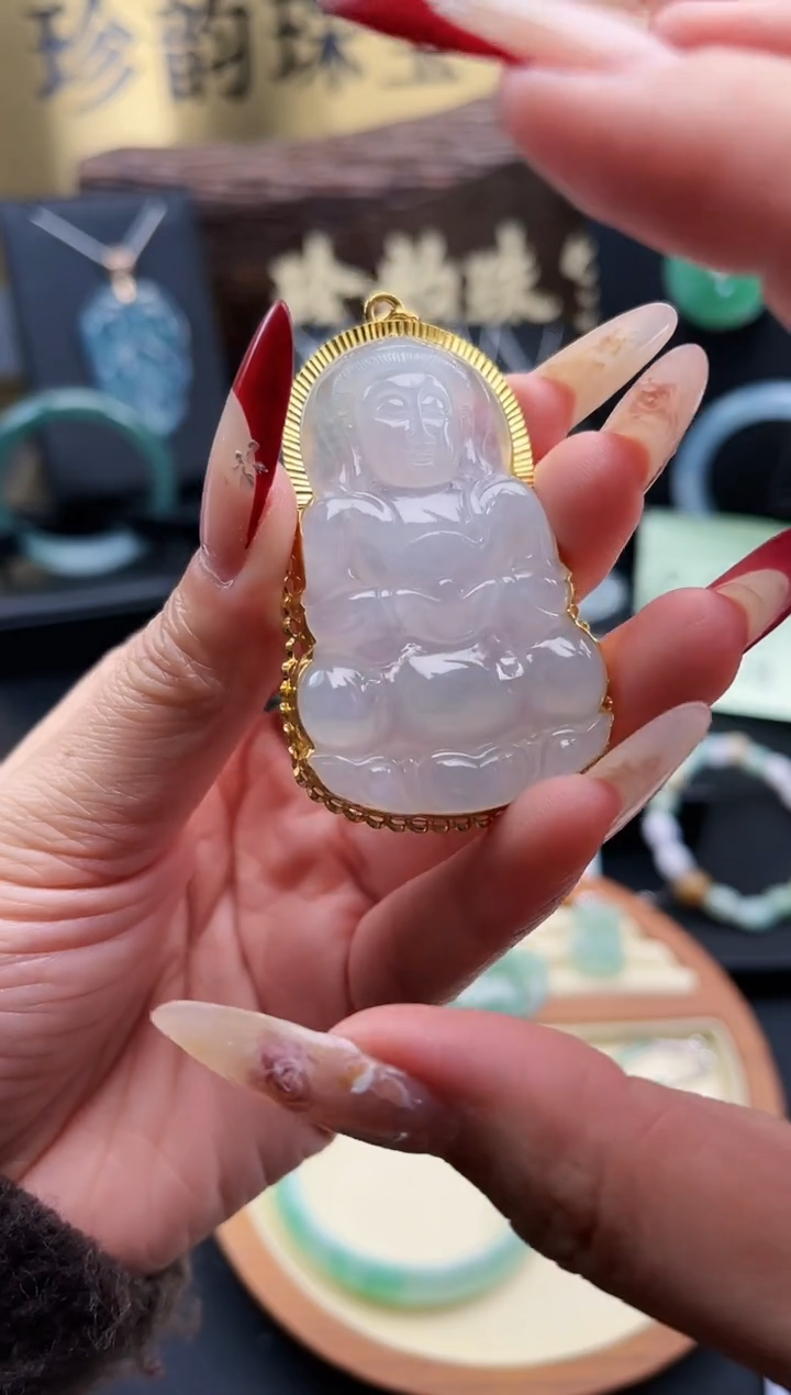 【闪购商品】翡翠颈饰足金镶嵌观音