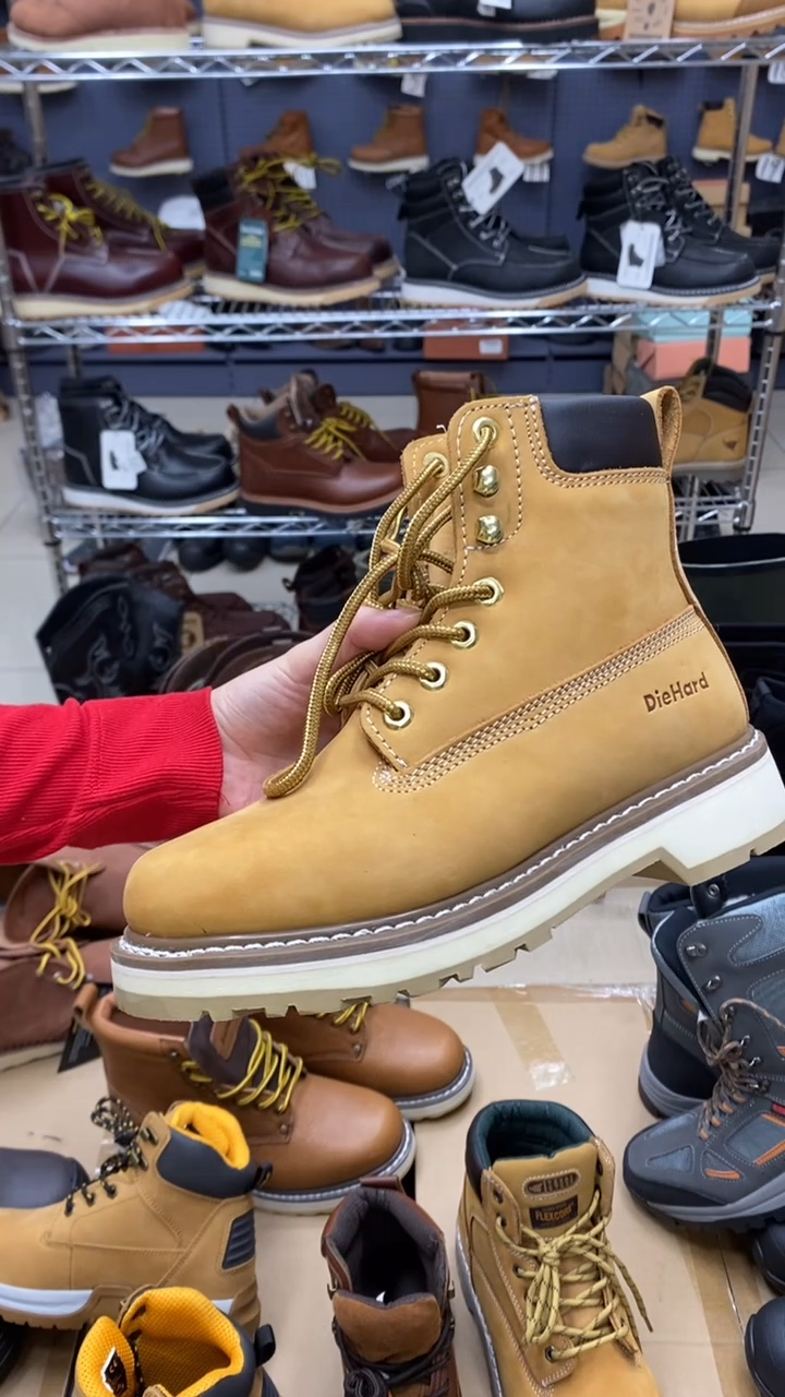 牛皮42.5码，84101，运动鞋码，工装靴 默认瑕疵      