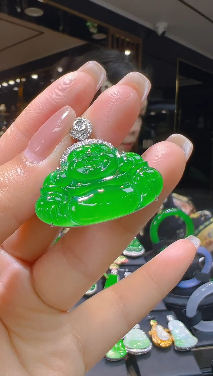 【闪购商品】翡翠吊坠(赠链)18K金镶嵌071       