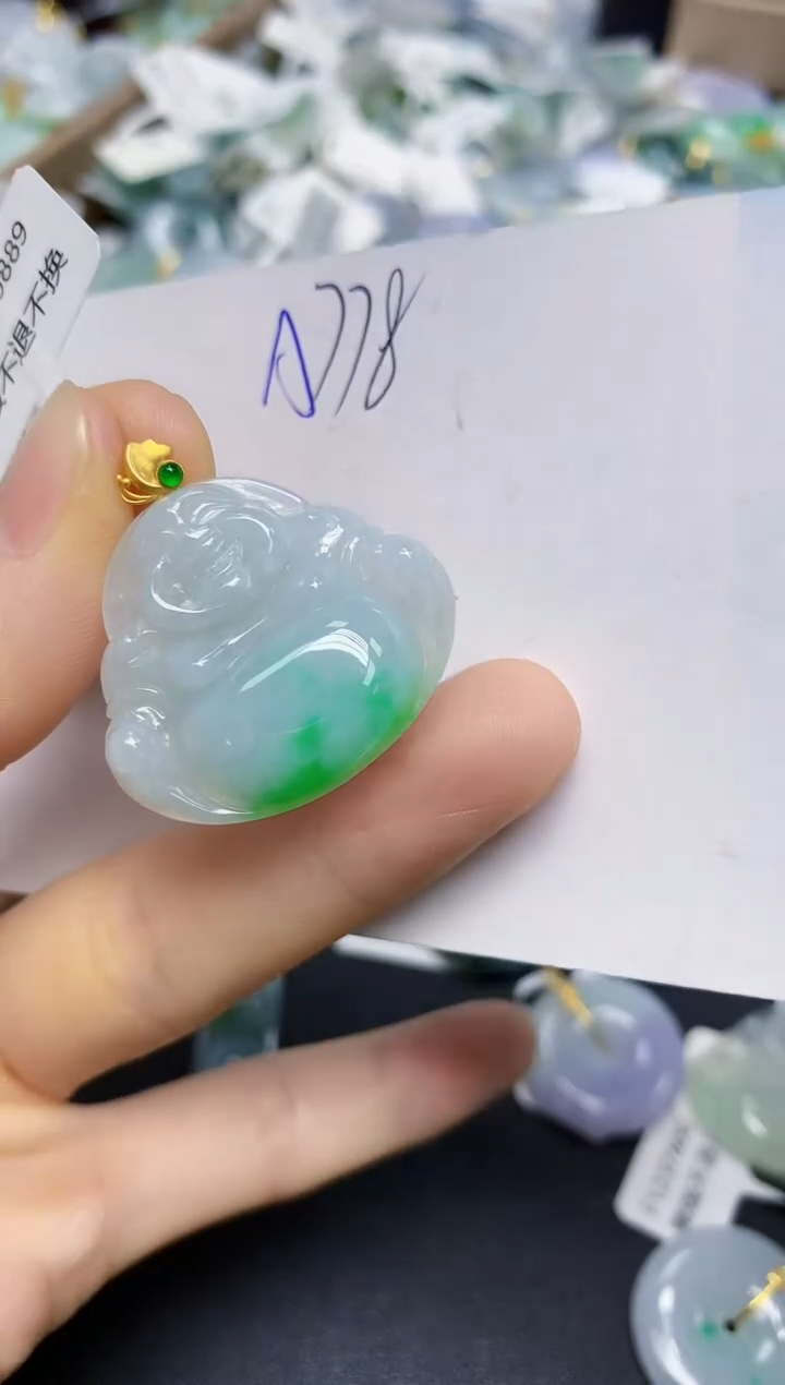 颈饰18K金镶嵌翡翠天然缅甸翡翠A货翡翠百元以上9元证书费自理