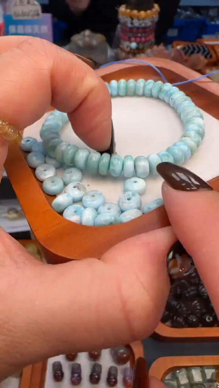 未镶嵌针钠钙石（海纹石）颈饰1a多样性发其一/12.24/1个