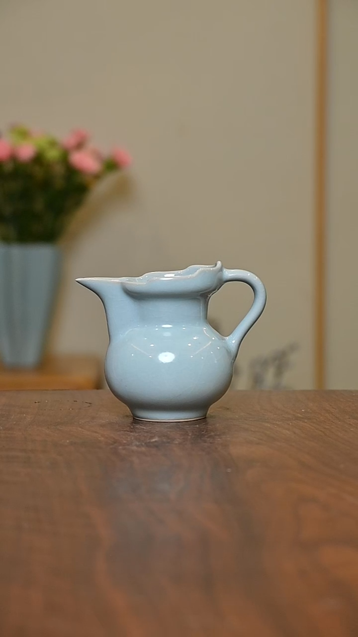 僧帽公道 天青 微瑕 朱家汝窑款