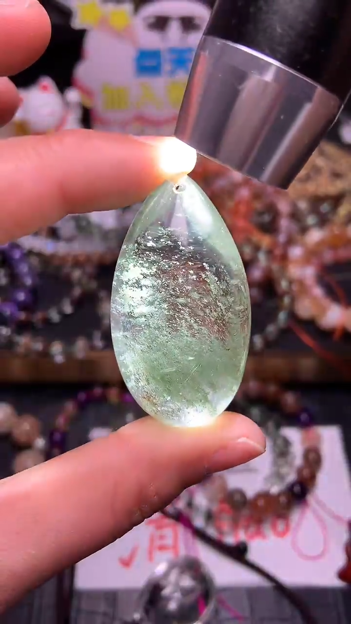 【闪购商品】水晶吊坠(赠链)未镶嵌95