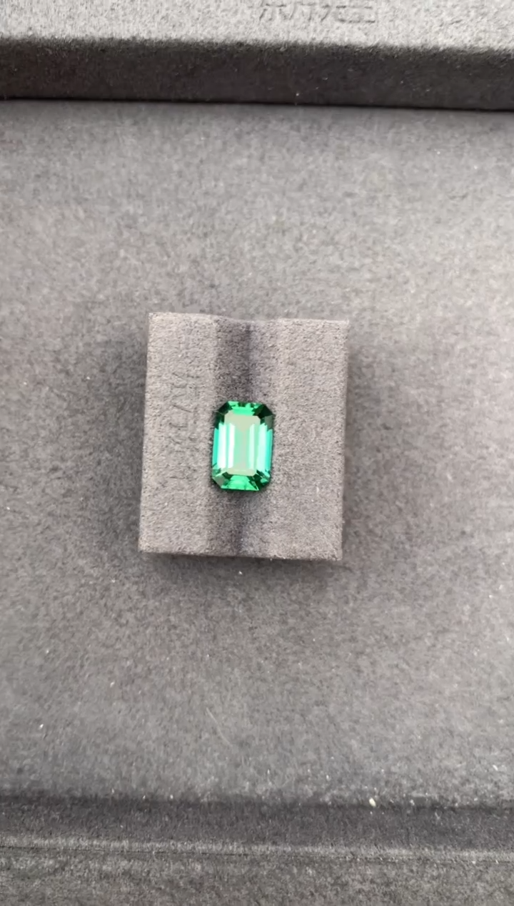 未镶嵌珠宝半成品碧玺2.8ct绿碧玺  定制   FH 
