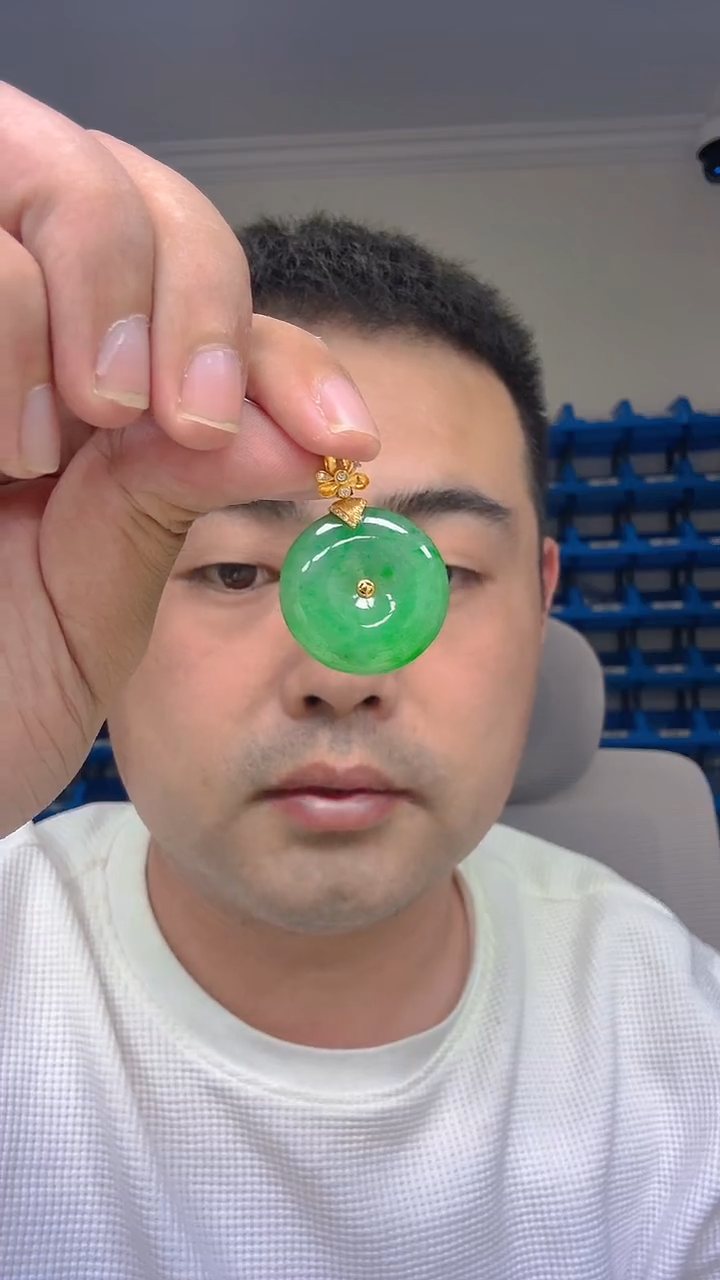 颈饰18K金镶嵌翡翠@***花新号开播 全场乱卖