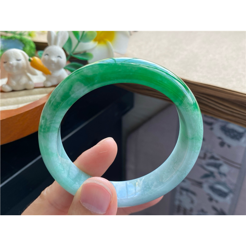 天然翡翠10.01批正圈翠绿色镯8782号54.9-13.7-8.3 天然翡翠手镯